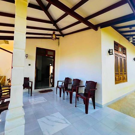Sanku Place Hiriketiya ديكويلاّ تين المظهر الخارجي الصورة