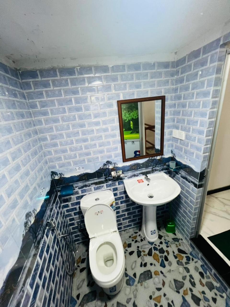 Sanku Place Hiriketiya ديكويلاّ تين المظهر الخارجي الصورة